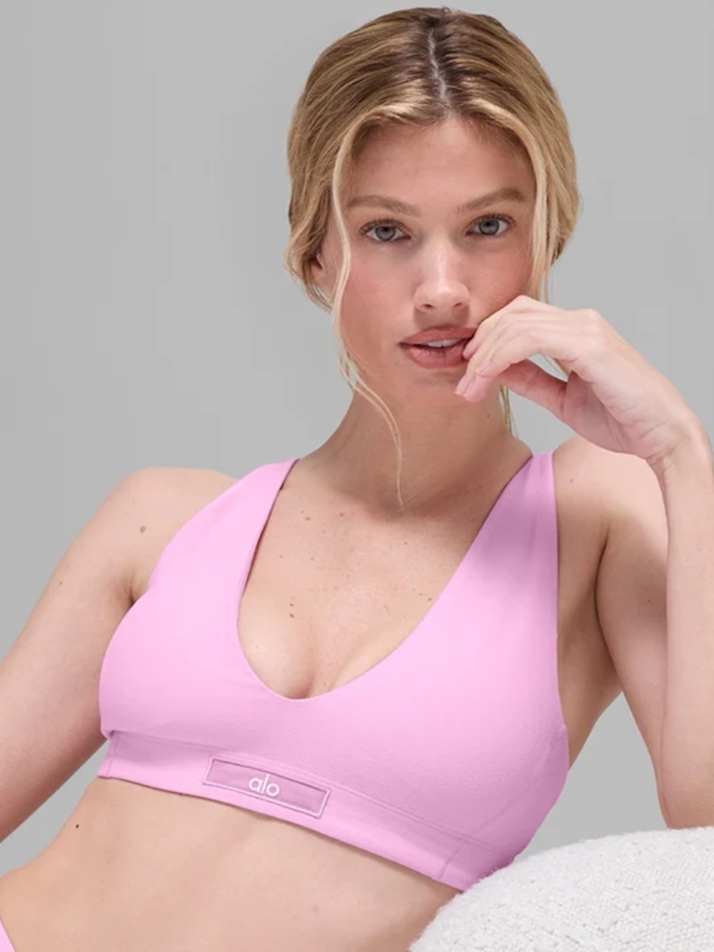 ALO Yoga Alosoft Sincere Bra